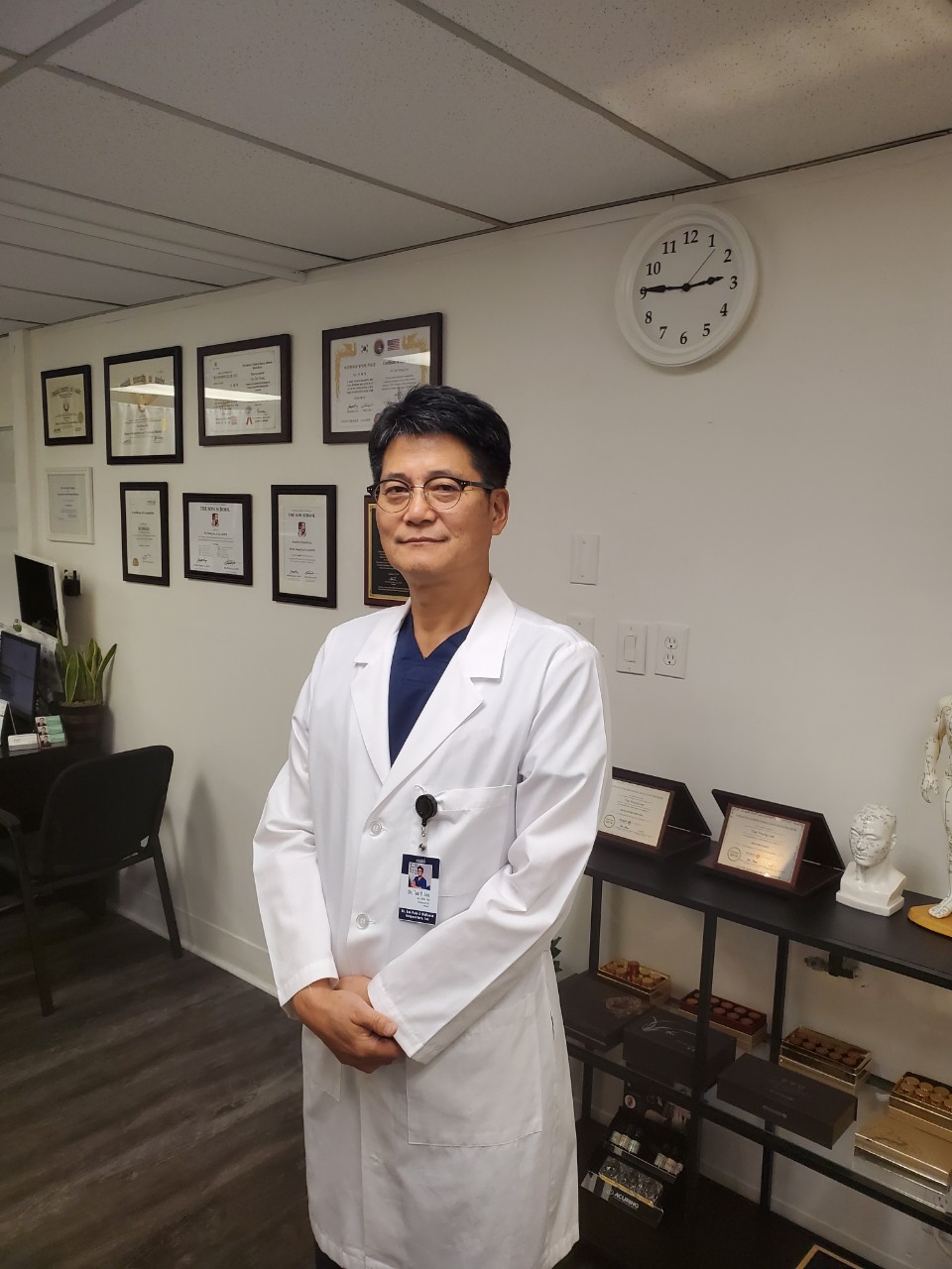 Dr. Lee Pain & Wellness Acupuncture, Inc Acupuncture Clinic